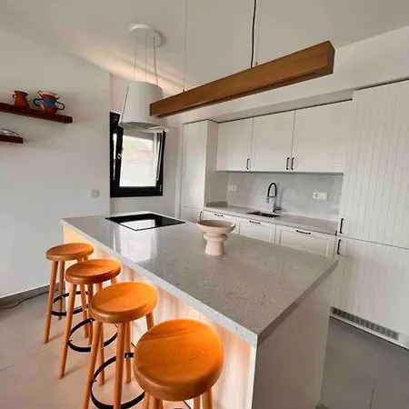 Apartment Charming, New Renovated Flat House In Gundogan *
